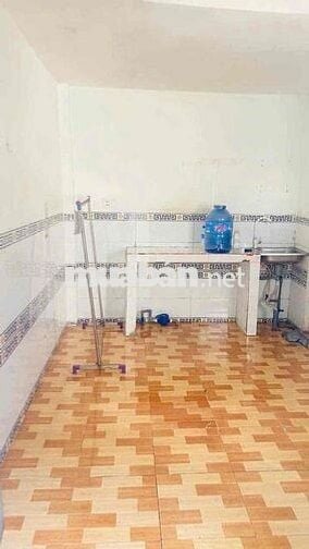 Bán gấp dãy trọ 1kiot-4 phòng 150m2 1Tỷ250 gần KCN mỹ phước- bến cát