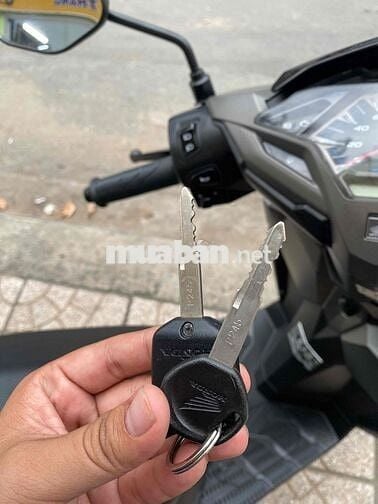 Vario 150 2017 vàng cát bỏ mẫu siêu lướt 3k km✅