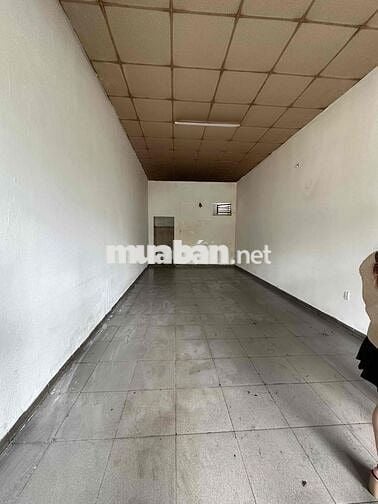 NGUYÊN CĂN MẶT TIỀN ĐƯỜNG NGUYỄN HỮU THỌ, VỊ TRÍ ĐẮC ĐỊA.