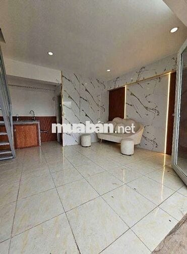 BÁN NHÀ 4X4,5 HẺM 6 DẪU 1 LẦU HẺM XE HƠI 6M CÁCH NGÃ 4 50 500M