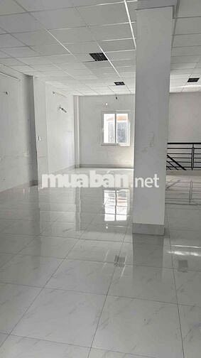 cho thuê nhà diện tích rộng đường mặt tiền