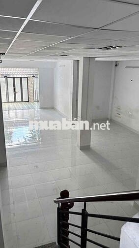 cho thuê nhà diện tích rộng đường mặt tiền