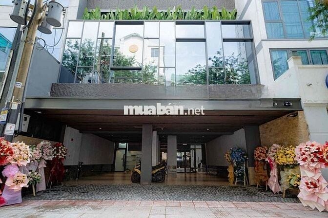 SIÊU VỊ TRÍ CÁCH CHỢ BẾN THÀNH 200M NGANG 10M SD 792M2 3 TẦNG GIÁ 100t