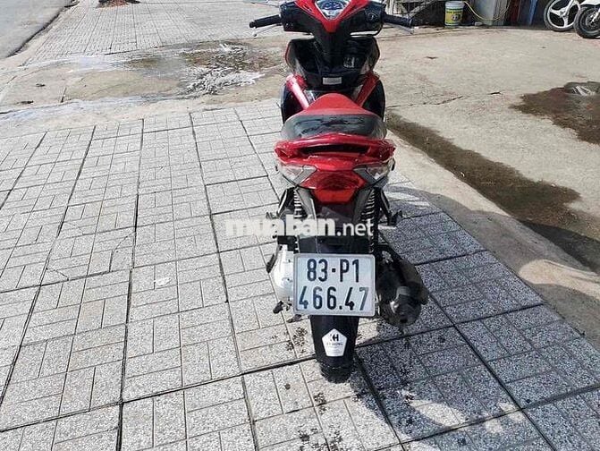 Honda Air Blade Đỏ đen