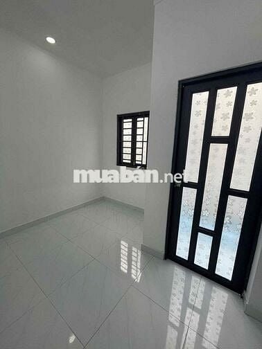 Bán gấp căn nhà 4m-6m giá chỉ 250tr gần đường Nguyễn Văn Bứa