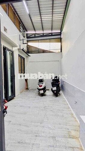 cho thuê nhà nguyên căn 5pn3wc. Đ Trần Văn Đang p11,Q3