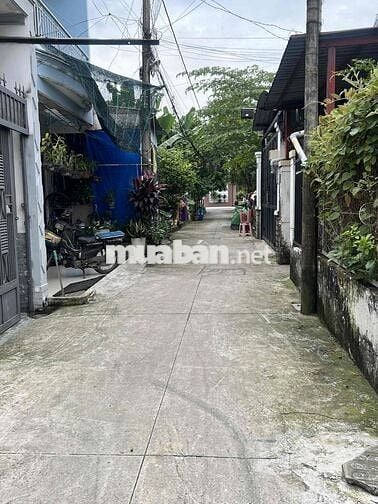 BÁN NHÀ HÓC MÔN 80m2 CHỈ 2,8 TỶ , SỔ HỒNG RIÊNG , HXH ..