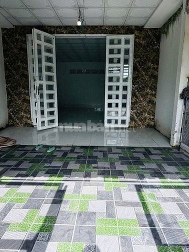  CẦN BÁN GẤP CĂN NHÀ Ở TÂN PHÚ TRUNG, CỦ CHI DT 143M2 GIÁ BAO NGỘP 870