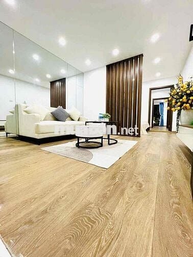 Bán Nhà Tập Thể Phố 8/3, Hai Bà Trưng, 65m2, 2PN, 3,98 tỷ