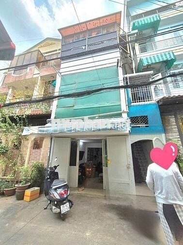 HOT! Hot! hot! HXH, Nhà 3 lầu,Diện tích đất 60,48m2. P.8, Q. Tân Bình.