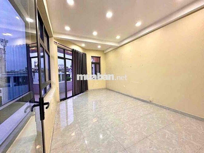 Nhà 6 tầng 2 mặt tiền Ni Sư Huỳnh Liên-Tân bình (4m x 13m)