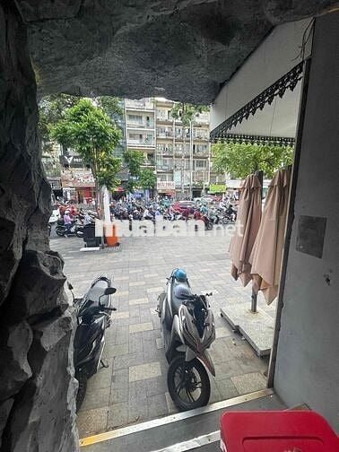 MB SIÊU HIẾM NẰM NGANG MT LÝ TỰ TRỌNG NGANG 6M TRỆT 2 LẦU VUÔNG VỨC