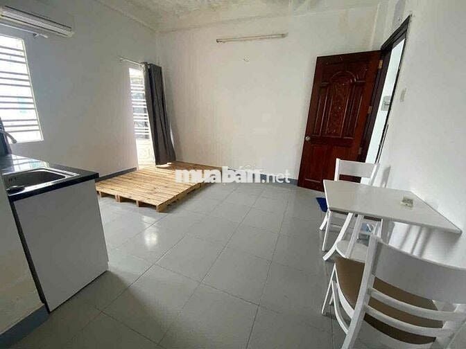 CHO THUÊ PHÒNG BAN CÔNG FULL NỘI THẤT GIÁ RẺ KHU TÊN LỬA AEON BÌNH TÂN