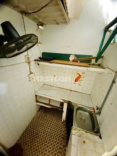 CHO THUÊ căn hộ tập thể TẦNG 1 THANH XUÂN BẮC, THANH XUÂN, 45 m2