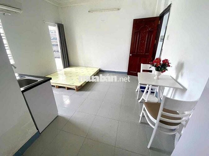 CHO THUÊ PHÒNG BAN CÔNG FULL NỘI THẤT GIÁ RẺ KHU TÊN LỬA AEON BÌNH TÂN