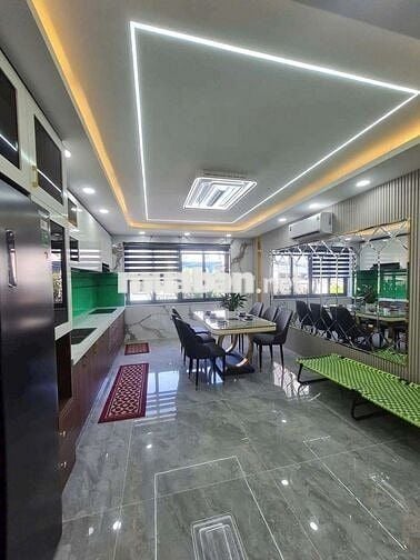 Nhà đẹp Vip thới an Full nội thất cao cấp-Thang máy riêng-Kinh doanh