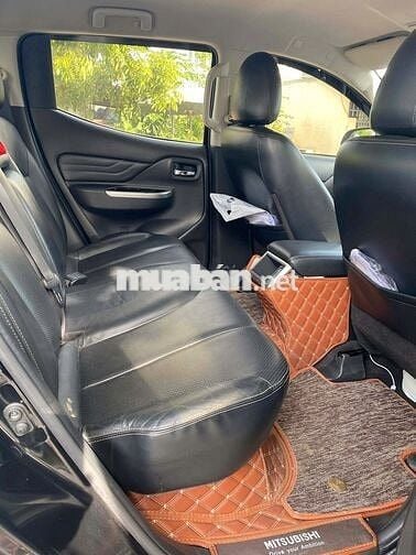 Mitsubishi Triton 2018 4x2 Mivec Premium Đen