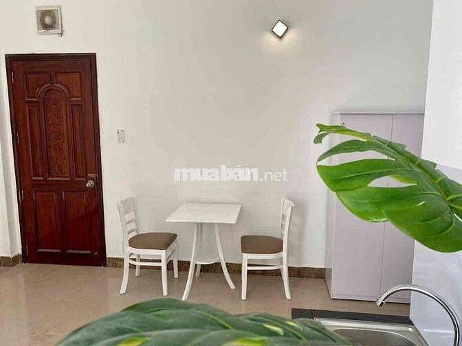 CHO THUÊ PHÒNG BAN CÔNG FULL NỘI THẤT GIÁ RẺ KHU TÊN LỬA AEON BÌNH TÂN