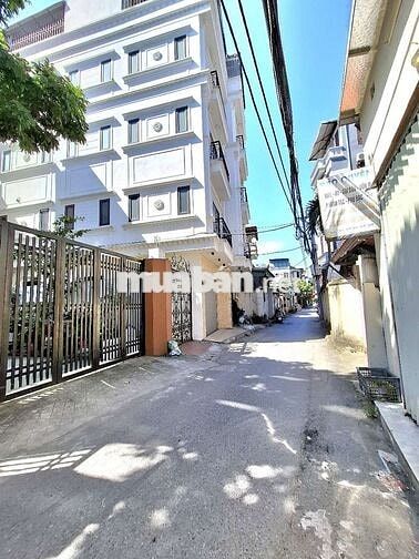 BÁN NHÀ 5 TẦNG NGÕ 206 CỔ LINH ĐỐI DIỆN AEON MALL LONG BIÊN ÔTÔ ĐỖ CỬA