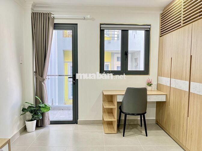 Căn hộ mini full NT ban công  _ gần CV Lê Thị Riêng Q10