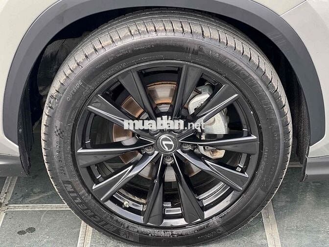 🔴 Lexus NX 2022 350 F Sport - 40000 km