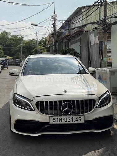 Mercedes Benz C300 AMG - 6Vạn . model 2020