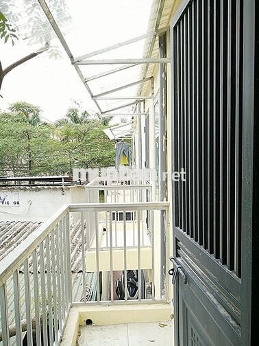 Nhà mặt tiền 2 tầng 28m2, 3.5 Tr/Tháng - MT 2m5, KD tạp hóa, Kho mini