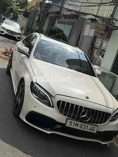 Mercedes Benz C300 AMG - 6Vạn . model 2020