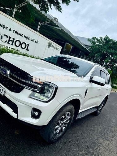 Ford Everest 2022 Ambient 1 Chủ mua Mới Rất Đẹp