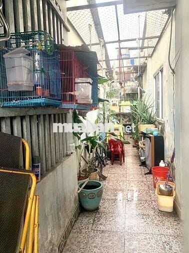 🌹 NHÀ NGANG HIẾM 6,4 m- Diện tích 108m2 – pháp lý: Chuẩn- Hẻm Xe hơi q