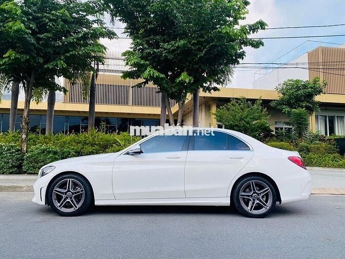 🔺 MERCEDES C180 AMG MODEL 2022 LƯỚT