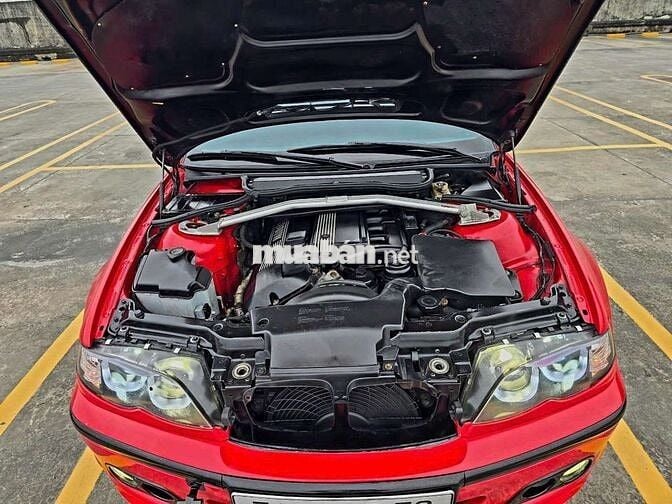 BMW 325i 2003 Full Option.