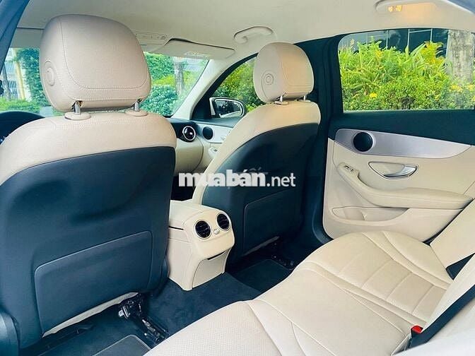 🔺 MERCEDES C180 AMG MODEL 2022 LƯỚT