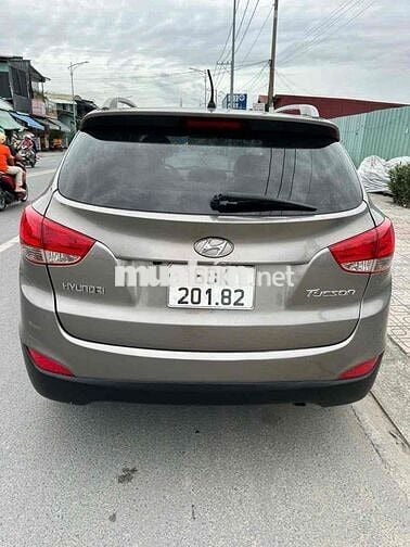 Hyundai Tucson 2010 2.0 AT 4WD -cực mới giá rẻ