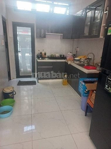 Bán nhà Bùi Minh Trực, Quận 8, liền kề khu trung tâm hành chính Q8