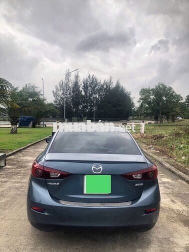 Mazda 3 2016 1.5 AT - 90000 km