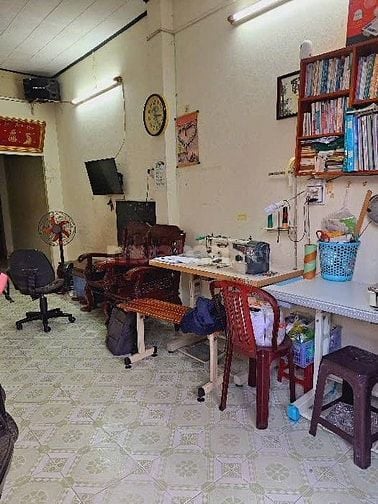 Bán gấp nhà cấp 4. Dt 5m x 21m hẻm ô tô cách 100m ra Phan Văn Hớn