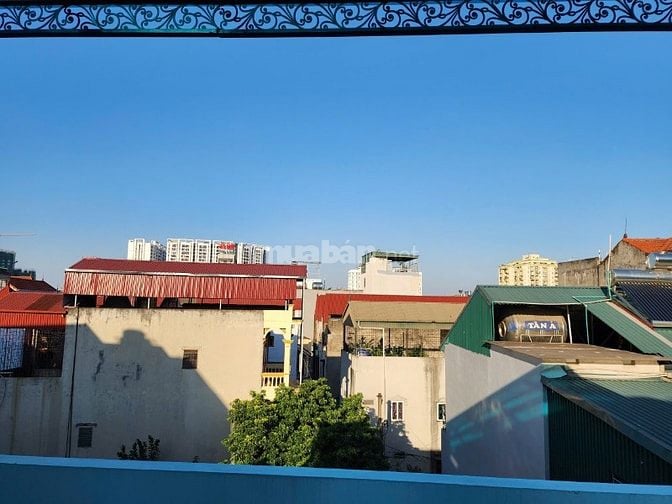 Bán nhà 62 m2 hẻm 12 ngách 28 ngõ 29 phố Chu Huy Mân - Long Biên