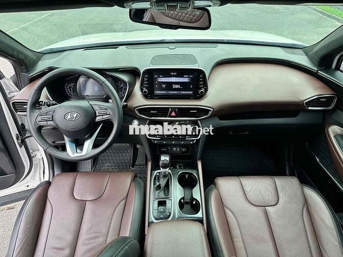 Hyundai Santa Fe 2019 Premium 2.4L AWD