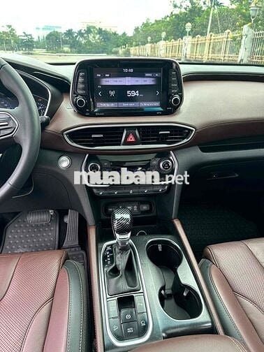 Hyundai Santa Fe 2019 Premium 2.4L AWD