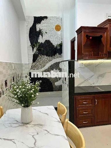 BÌNH TÂN ‘ 56 m  3 TẦNG ‘ 4 x 14 m Giá nhỉnh 5 Tỳ  Tl HẺM 6 m   Mô TẢ