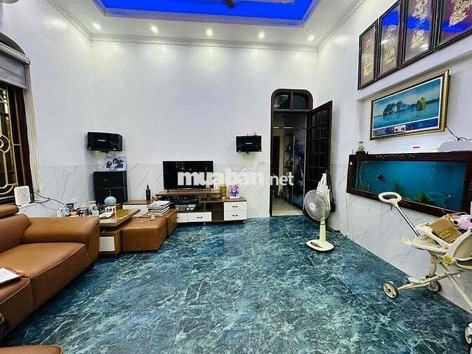 Dân xây Đại Mỗ, 50m x 4 Tầng - MT5m - 2 Thoáng - Ô tô đỗ cổng