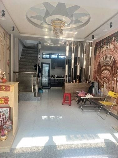 Bán nhà Bùi Minh Trực, Quận 8, liền kề khu trung tâm hành chính Q8