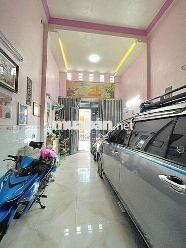 TÂN PHÚ
HẺM NHỰA 8M OTO THẲNG MỘT TRỤC 3 TẦNG BTCT 77M² NHỈNH 8 TỶ