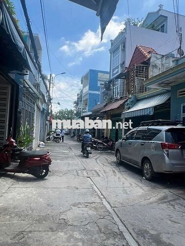 TÂN PHÚ
HẺM NHỰA 8M OTO THẲNG MỘT TRỤC 3 TẦNG BTCT 77M² NHỈNH 8 TỶ