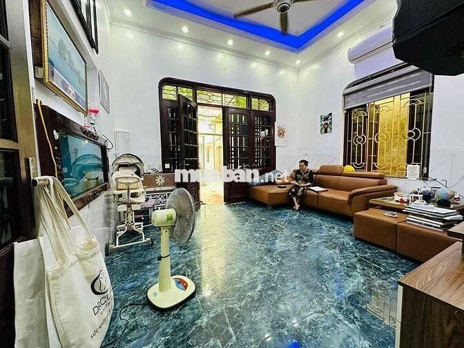 Dân xây Đại Mỗ, 50m x 4 Tầng - MT5m - 2 Thoáng - Ô tô đỗ cổng