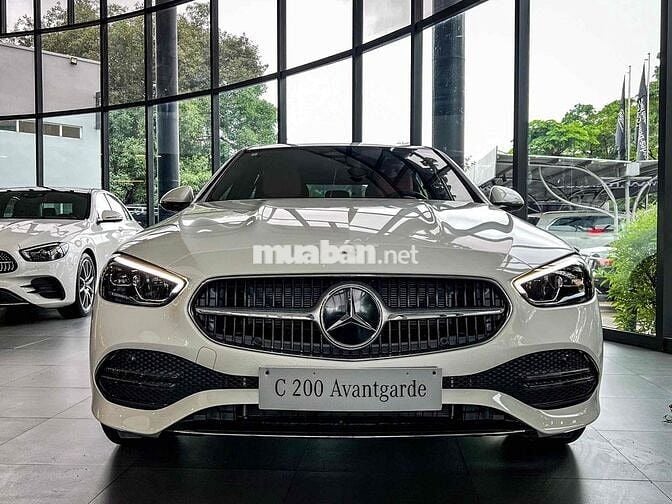 Mercedes Benz C Class 2023 C200 Avantgarde Plus -