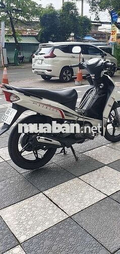 Siriut fi 2017. Xe chinh chu ky ban