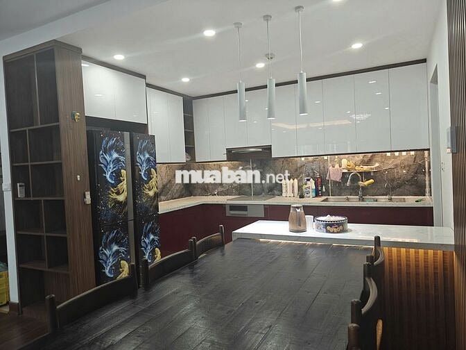 CHÍNH CHỦ MUỐN CHO THUÊ CĂN HỘ 4 NGỦ TẠI CHUNG CƯ GOLDMARK TITY 136