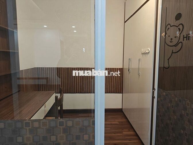 CHÍNH CHỦ MUỐN CHO THUÊ CĂN HỘ 4 NGỦ TẠI CHUNG CƯ GOLDMARK TITY 136